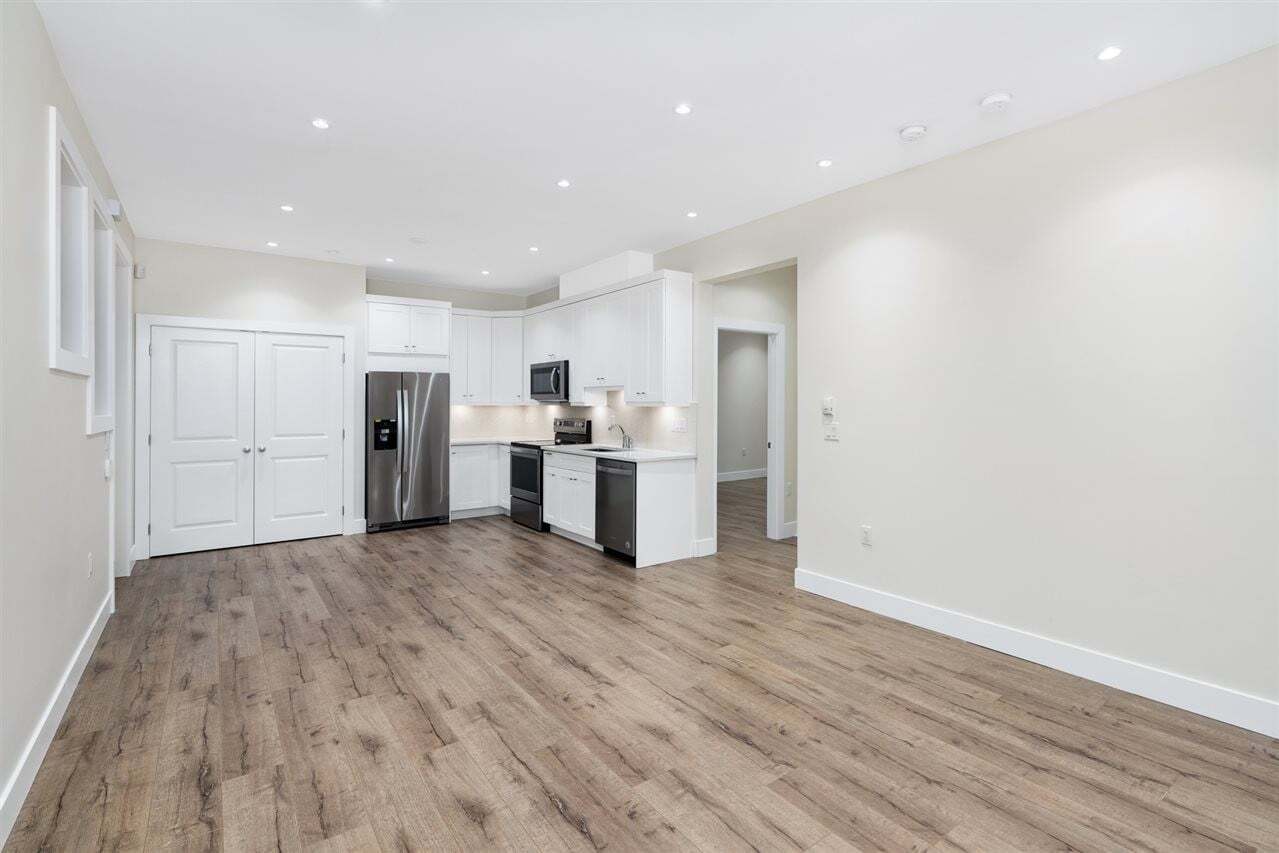 Houston Home Builder at 2.43.41 PM (6)