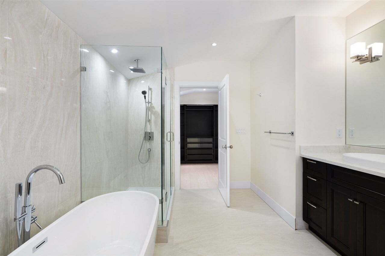 Houston Home Builder6-04-24 at 2.43.41 PM (1)